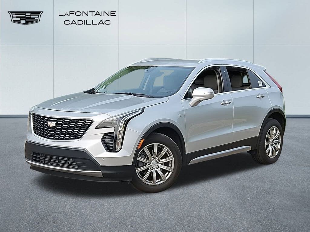 2022 Cadillac XT4 Premium Luxury FWD