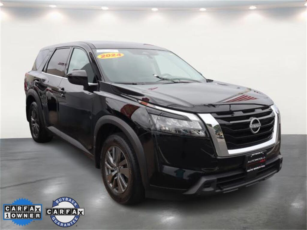 2024 Nissan Pathfinder S 4WD