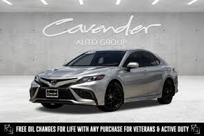 Toyota Camry Hybrid XSE FWD