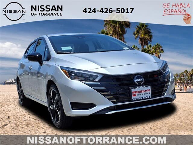 2025 Nissan Versa SR FWD