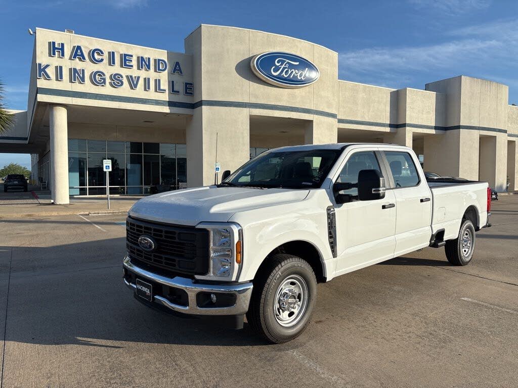 2025 Ford F-250 Super Duty XL Crew Cab RWD