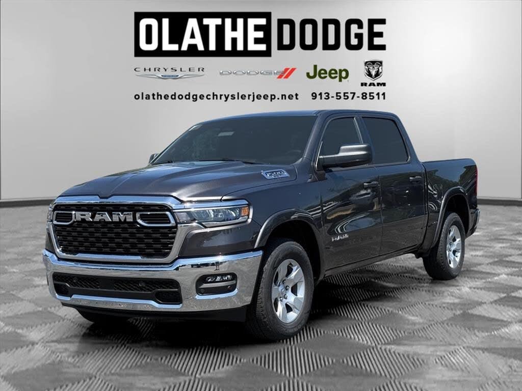 2025 RAM 1500 Big Horn Crew Cab 4WD