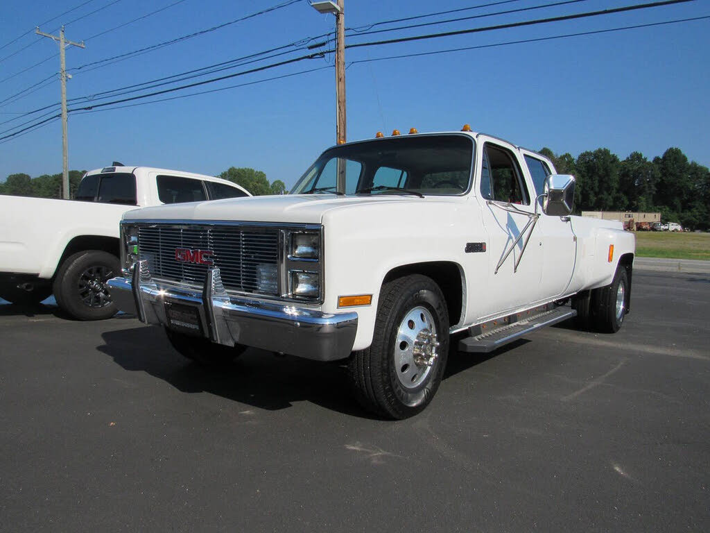 1984 GMC C/K 3500 Series C3500 Crew Cab LB RWD