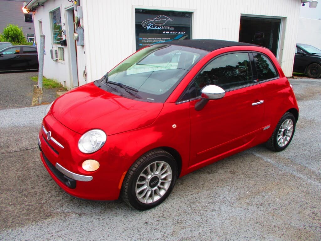 2015 FIAT 500 Lounge Convertible