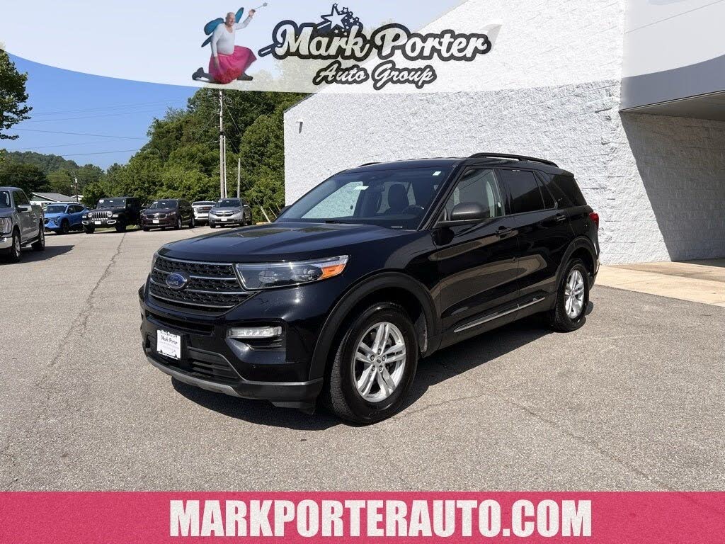 2023 Ford Explorer XLT RWD