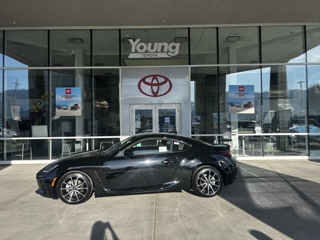 2025 Toyota GR86 RWD