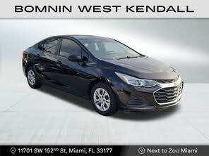 Chevrolet Cruze LS Sedan FWD