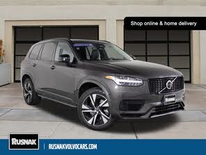 Volvo XC90 Recharge T8 Plus Dark Theme eAWD