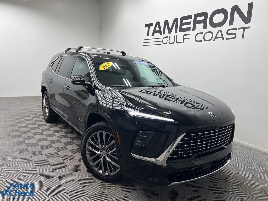 2025 Buick Enclave Avenir FWD