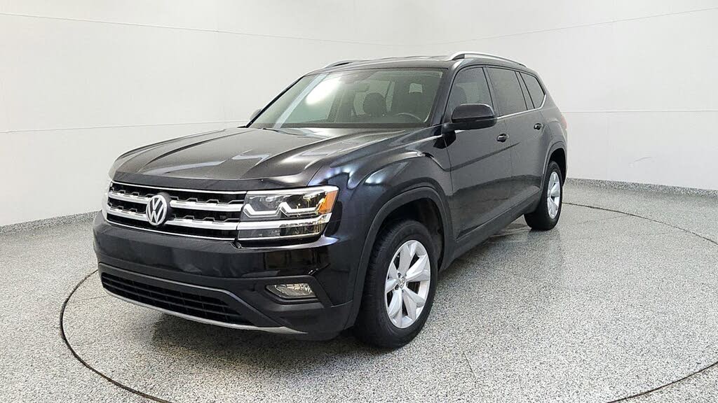 2018 Volkswagen Atlas SE with Technology