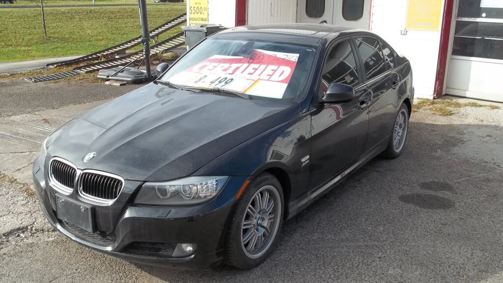 2011 BMW 3 Series 328i xDrive Sedan AWD