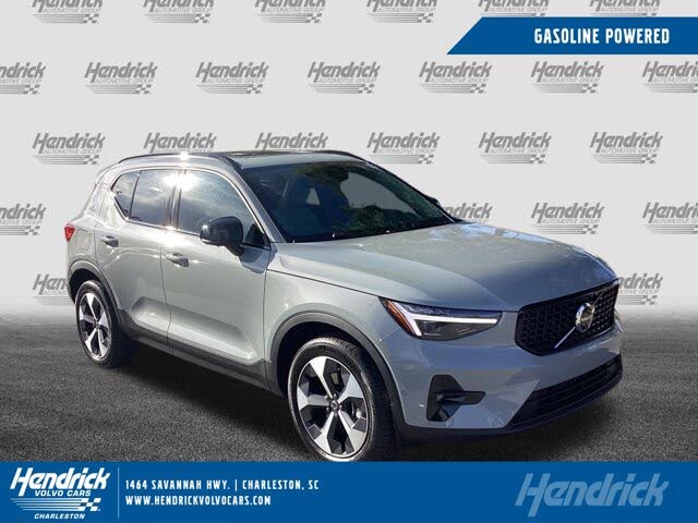 2026 Volvo XC40 B5 Plus AWD