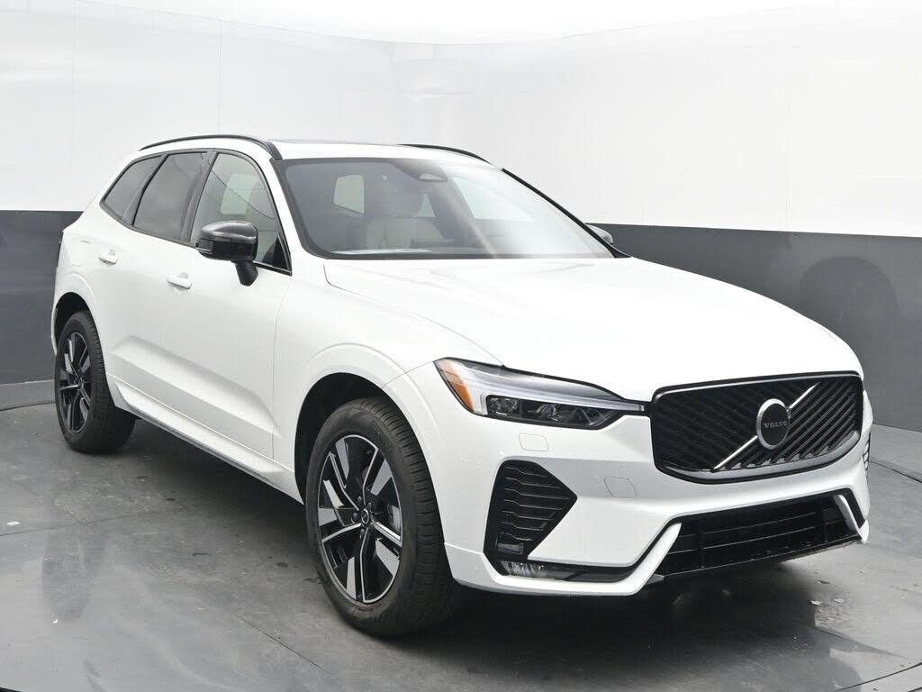 2026 Volvo XC60 B5 Core AWD
