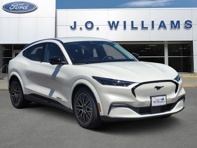 2025 Ford Mustang Mach-E Premium RWD
