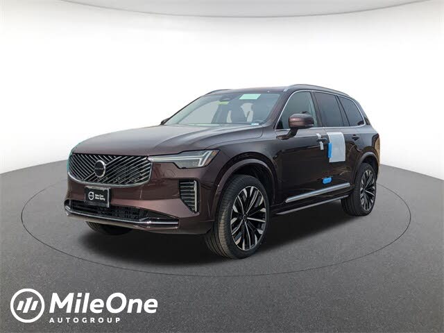 2025 Volvo XC90 B6 Core Bright Theme AWD