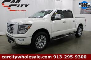 Nissan Titan SL Crew Cab 4WD