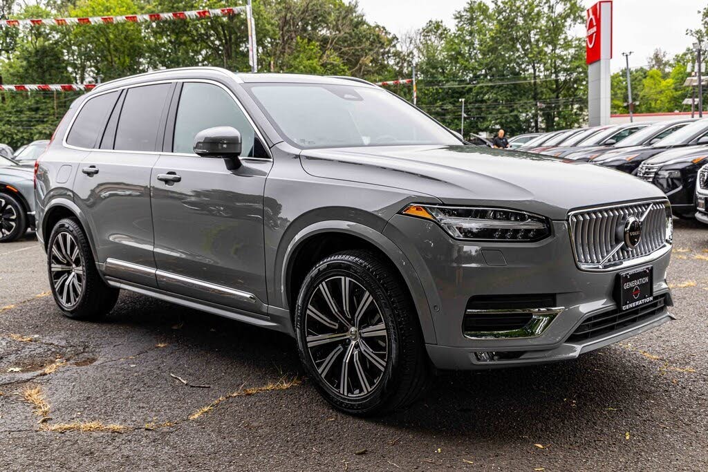 2024 Volvo XC90 B6 Plus Bright Theme 6-Passenger AWD