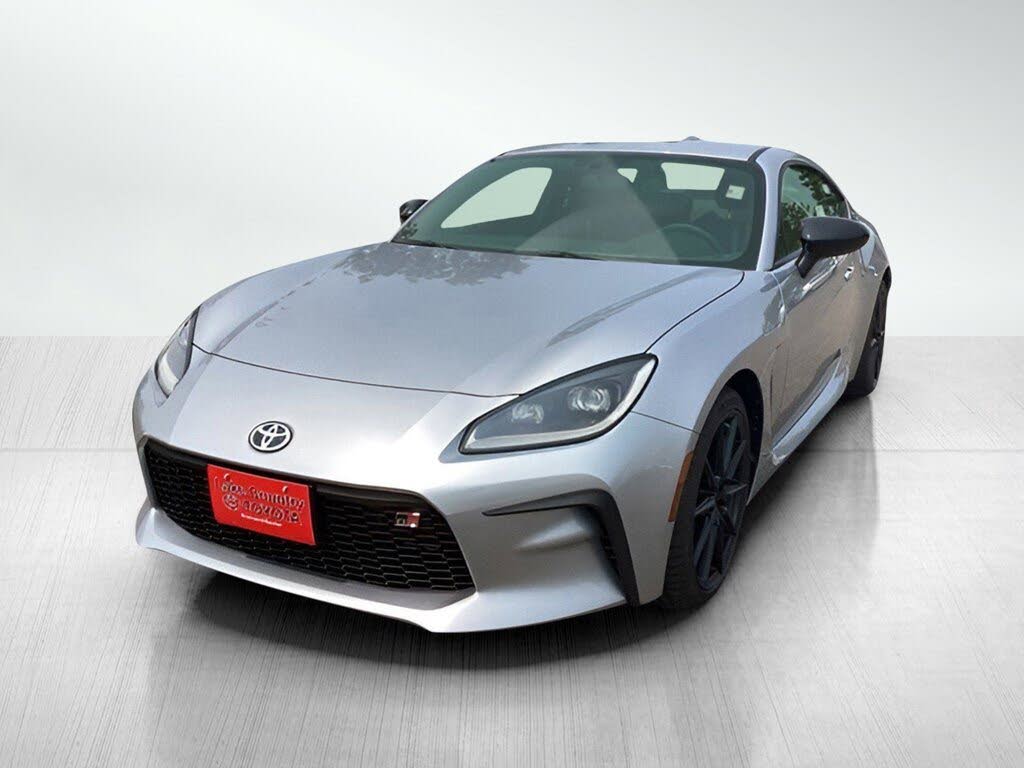 2025 Toyota GR86 Premium RWD