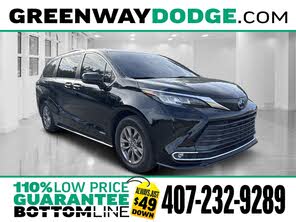 Toyota Sienna XLE 7-Passenger FWD