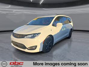 Chrysler Pacifica Hybrid Limited FWD
