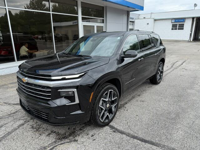 2025 Chevrolet Traverse High Country 4WD