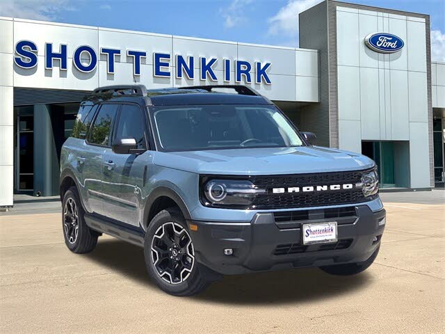 2025 Ford Bronco Sport Outer Banks AWD