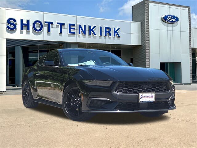 2025 Ford Mustang EcoBoost Fastback RWD