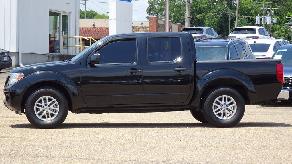 2020 Nissan Frontier SV Crew Cab RWD