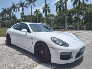 Porsche Panamera GTS