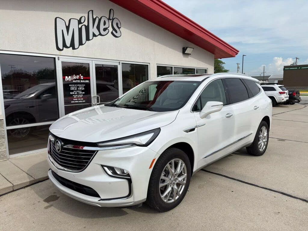 2024 Buick Enclave Essence AWD