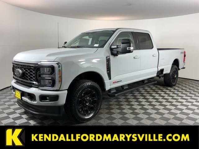 2025 Ford F-350 Super Duty Lariat Crew Cab 4WD