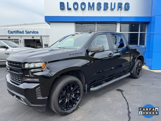 2022 Chevrolet Silverado 1500 RST Crew Cab 4WD
