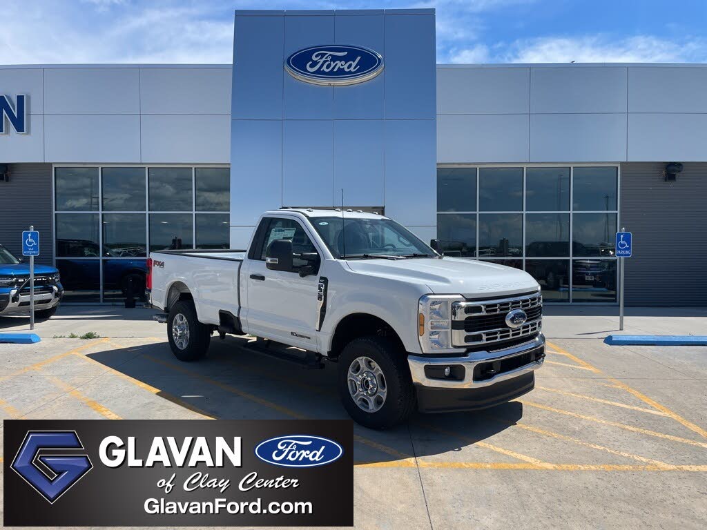 2025 Ford F-350 Super Duty XLT Regular Cab LB 4WD