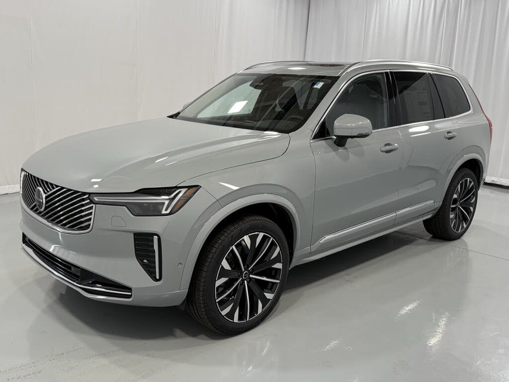 2026 Volvo XC90 B6 Plus 7-Passenger AWD