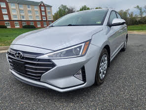 Hyundai Elantra SE FWD