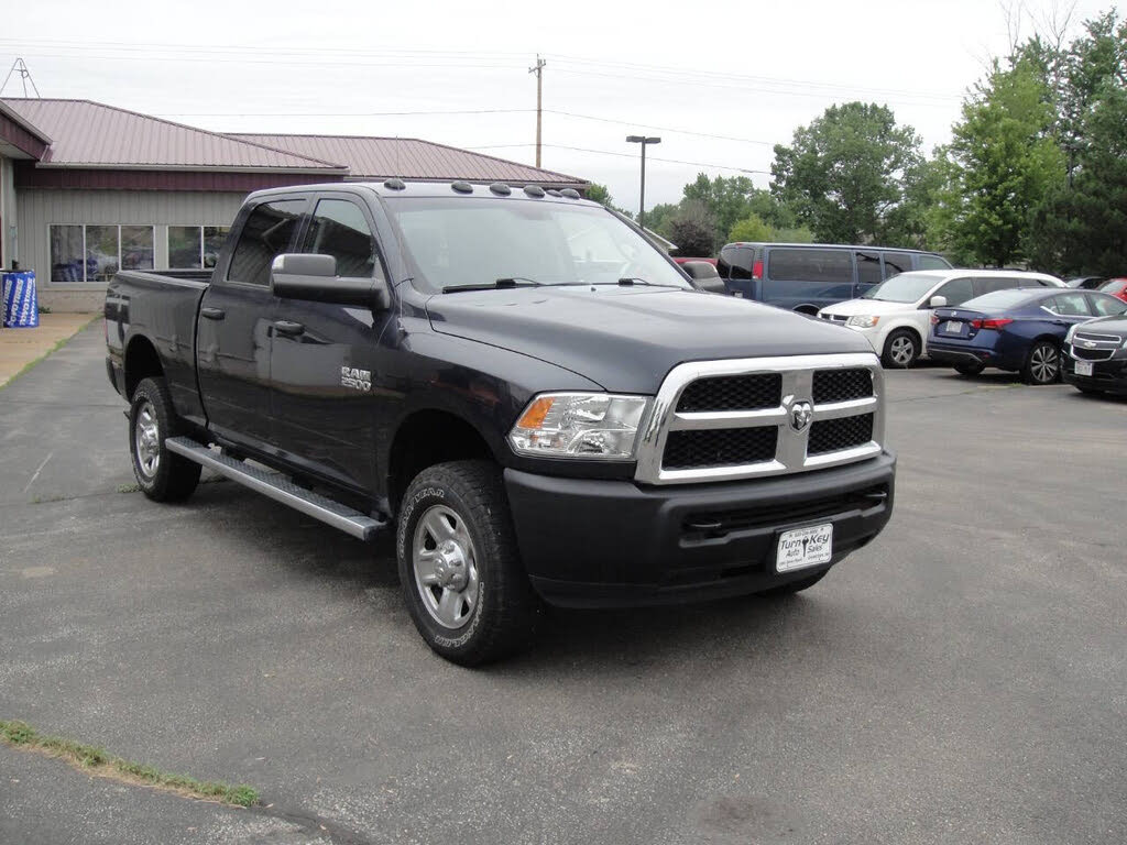 2018 RAM 2500 Tradesman Crew Cab 4WD