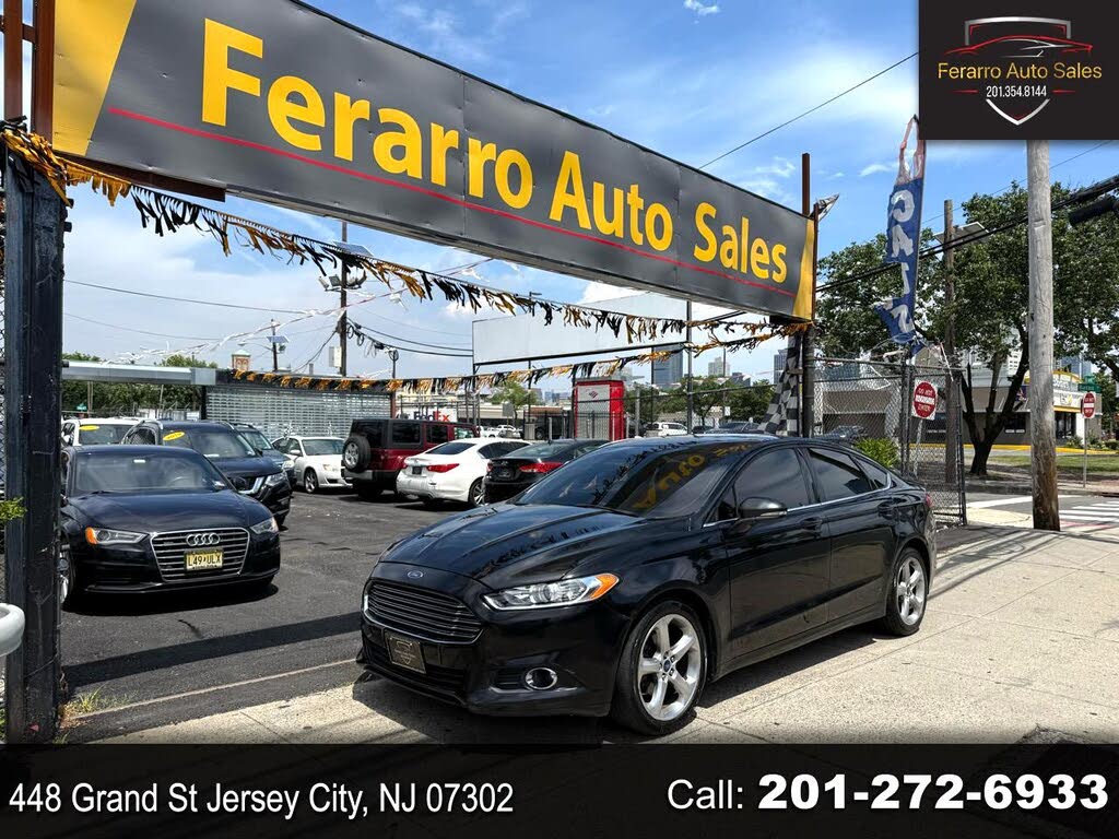 2014 Ford Fusion SE