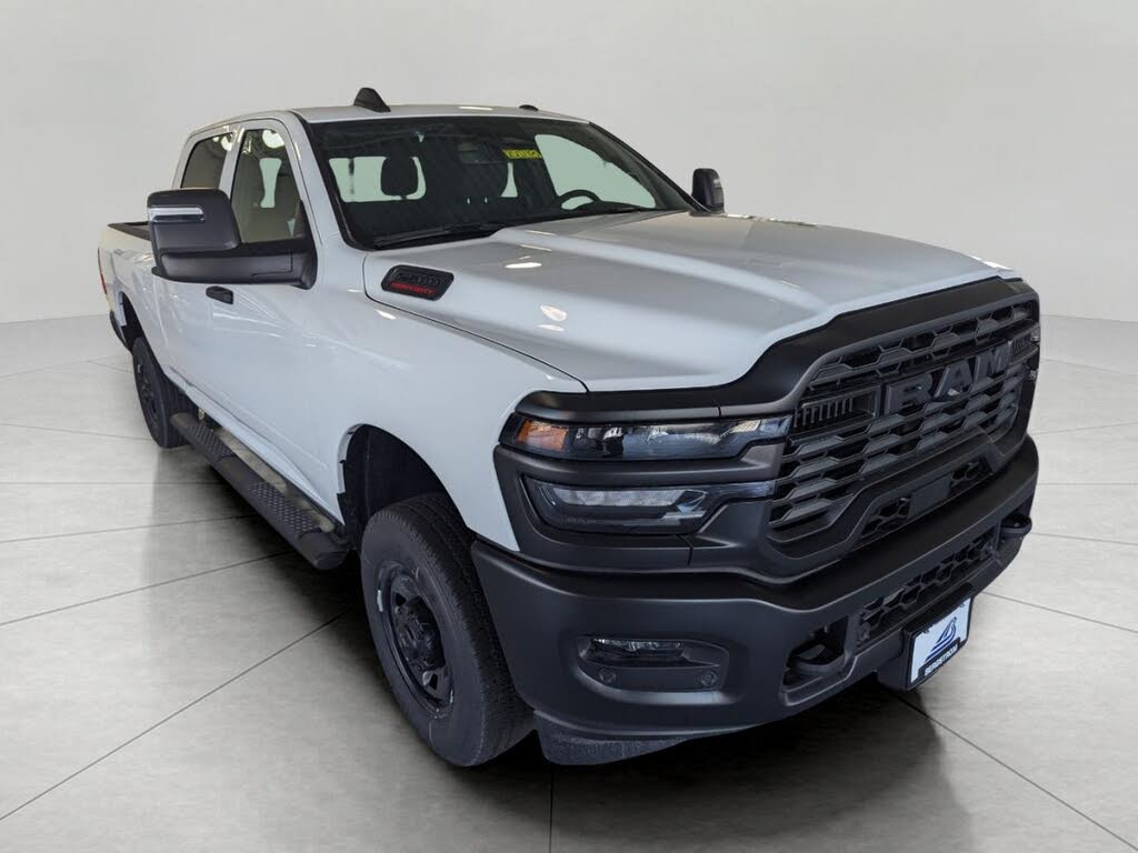 2025 RAM 2500 Tradesman Crew Cab 4WD