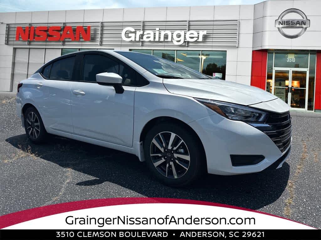 2025 Nissan Versa SV FWD