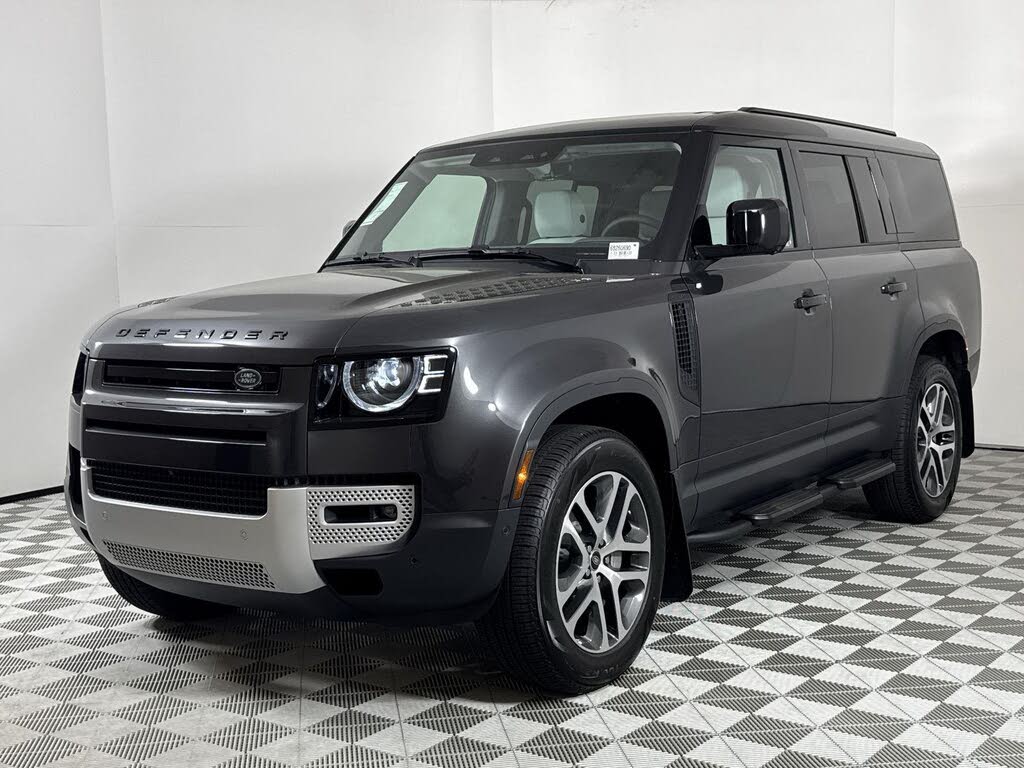 2025 Land Rover Defender 130 P400 S AWD