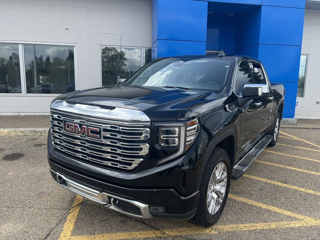 2023 GMC Sierra 1500 Denali Crew Cab 4WD