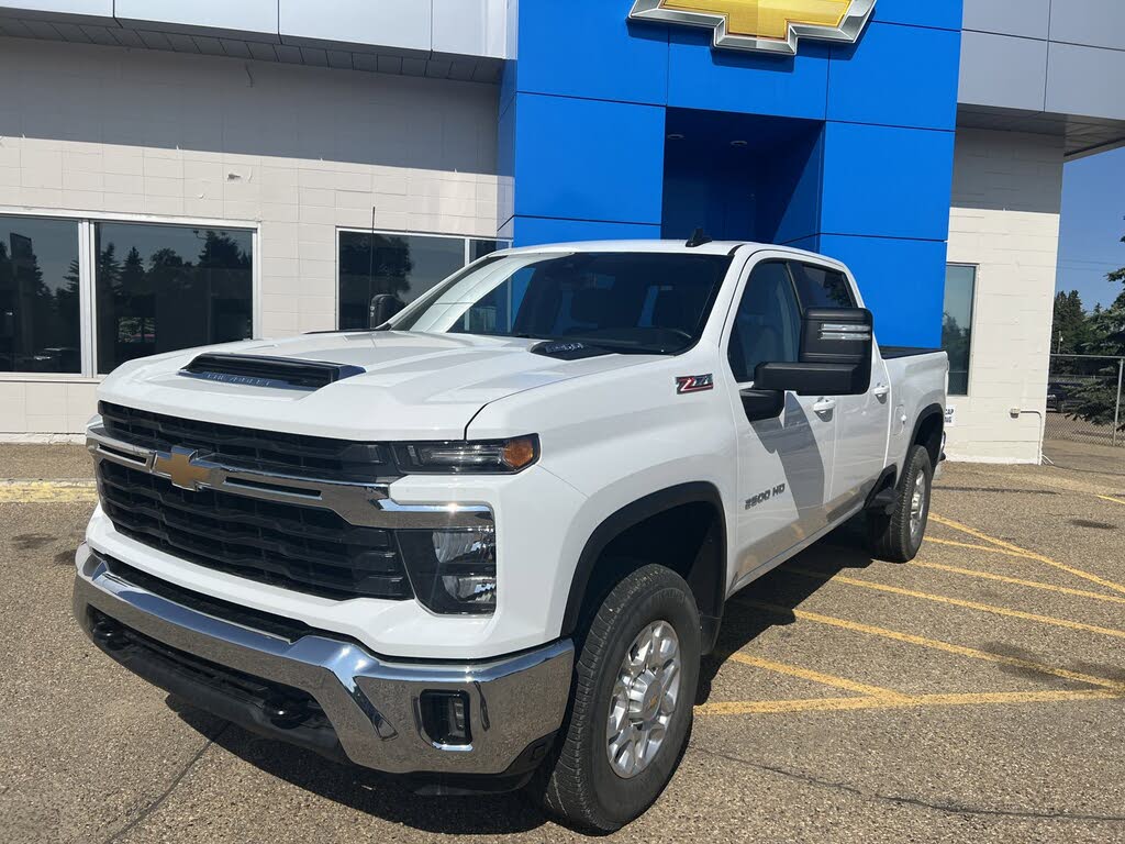 2024 Chevrolet Silverado 2500HD LT Crew Cab 4WD