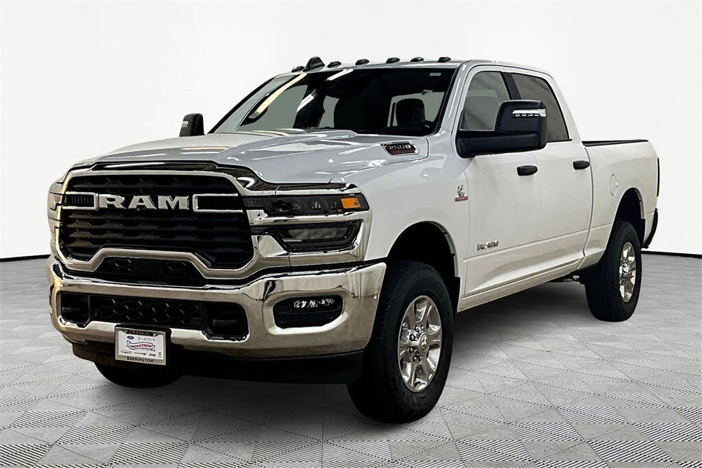 2025 RAM 2500 Big Horn Crew Cab 4WD