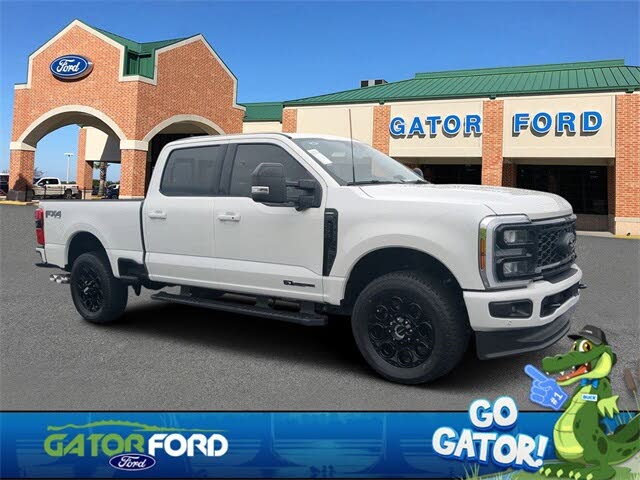 2025 Ford F-250 Super Duty Lariat Crew Cab 4WD