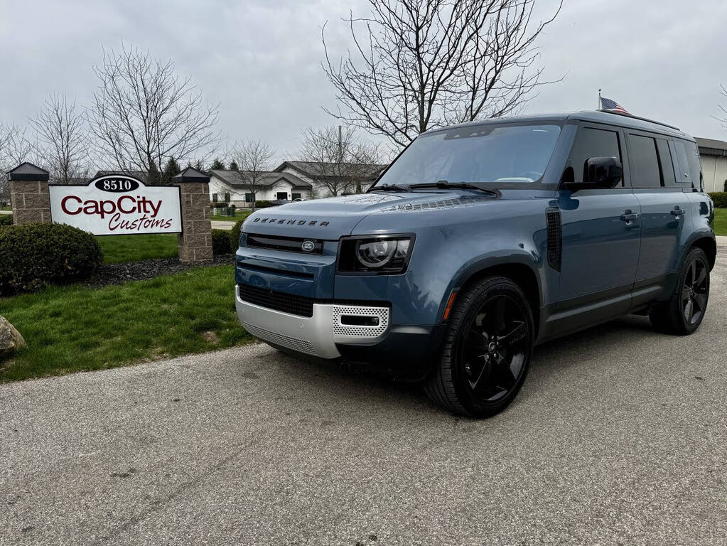 2020 Land Rover Defender 110 SE AWD