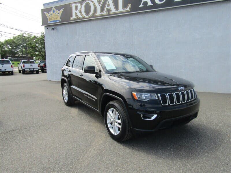 2018 Jeep Grand Cherokee Laredo E 4WD