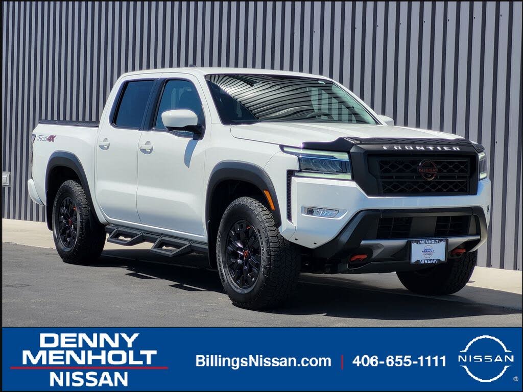 2023 Nissan Frontier PRO-4X Crew Cab 4WD