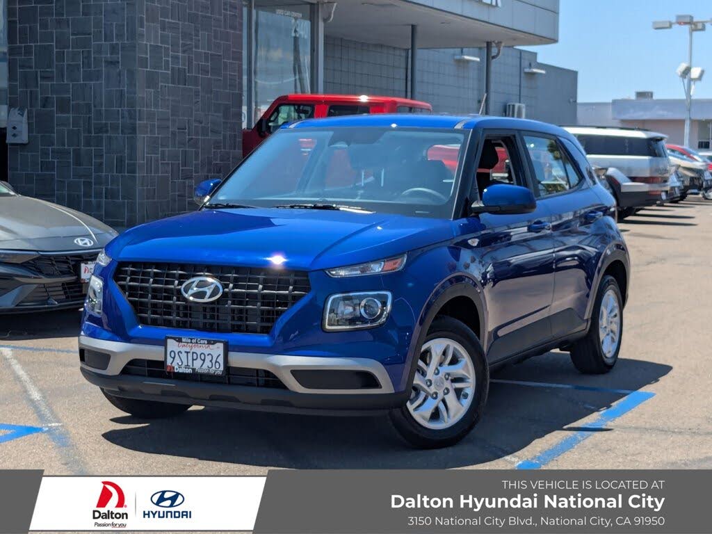 2025 Hyundai Venue SE FWD