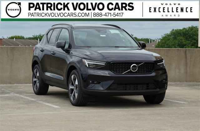 2026 Volvo XC40 B5 Plus AWD