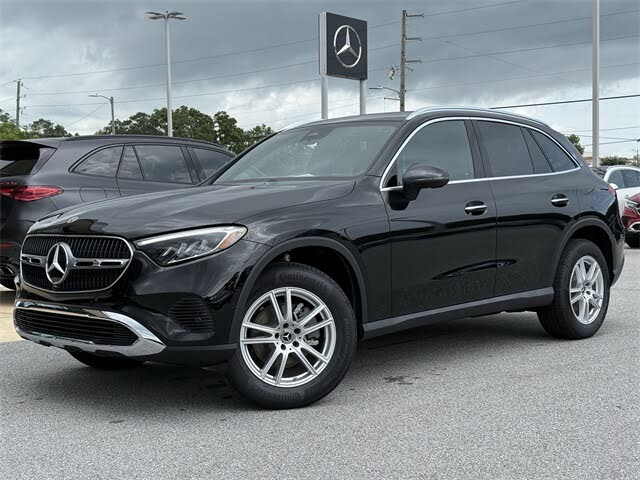 2025 Mercedes-Benz GLC 300 RWD